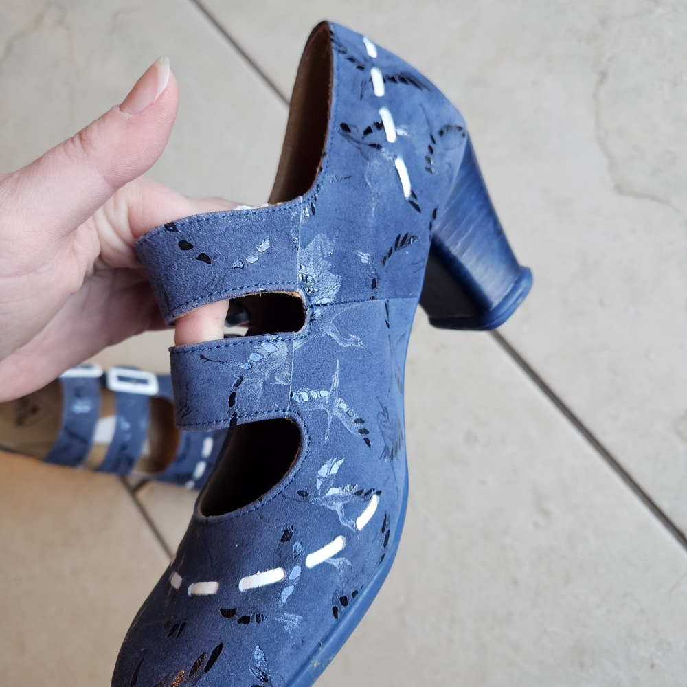 John Fluevog Limited Edition Blue Cavalieri With Birds - Picture 12 of 13